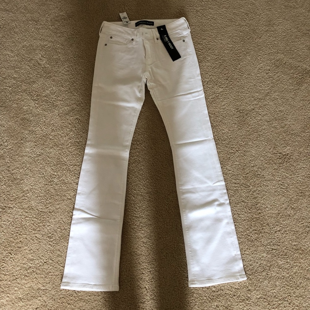 Express barely boot low rise jeans, white, size 4